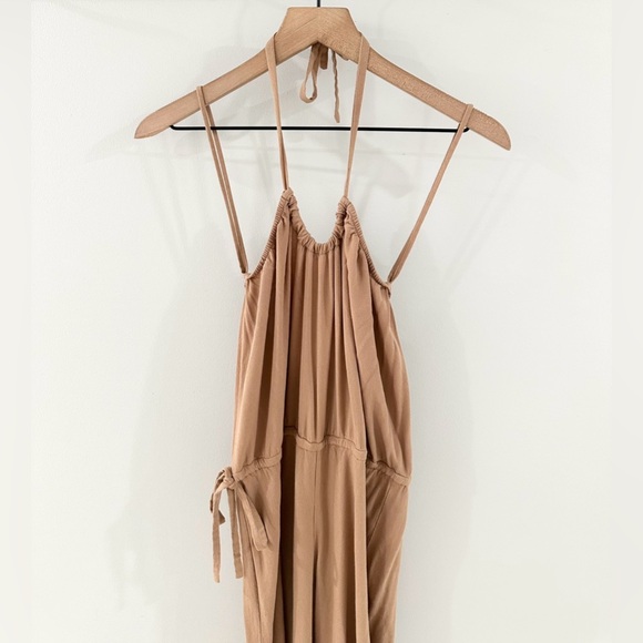 Indah Halter Neck Jumpsuit Camel Brown Size Small - Picture 5 of 9